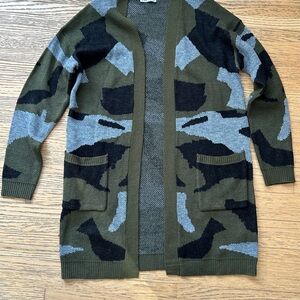 Dex Olive, Black & Gray Camo Open-Front Cardigan